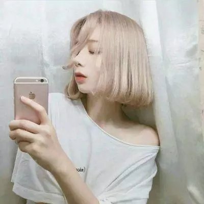 前程似锦的女孩