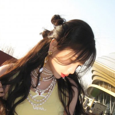玉女桃花半夜开
